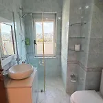 20 Bs New Bazaar Tirana