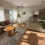 20 Bs New Bazaar Apartmán *