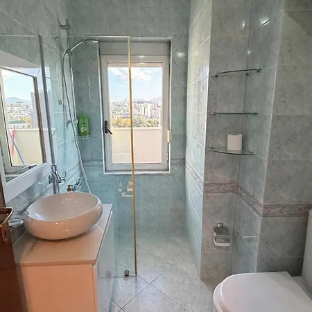 20 Bs New Bazaar Tirana